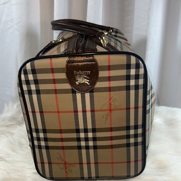 Burberry Men's Tan and Brown Checkered Bag - Picture 6 of 7